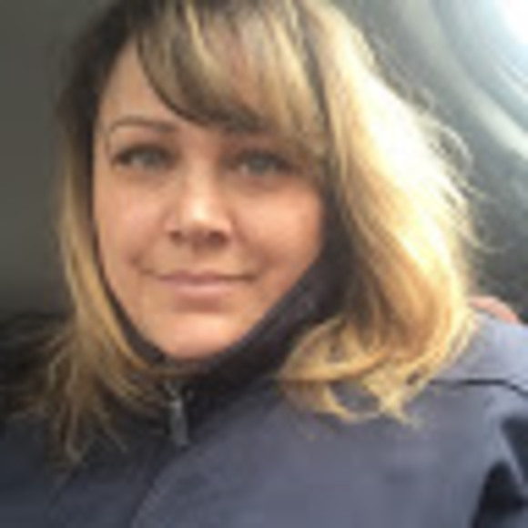 Meet your Posher, Caroline - Picture 1 of 1